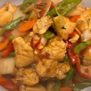 102 Hunan Special Stir Fried Chilli Chicken  辣椒鸡